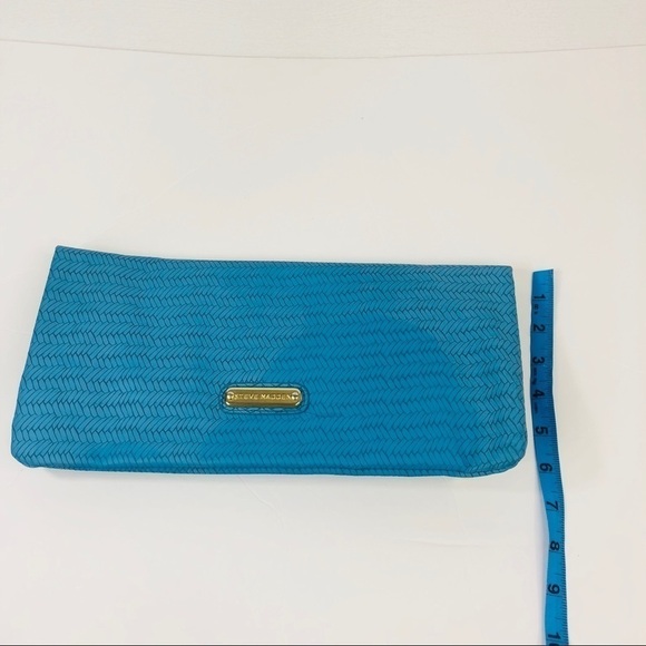 [Steve Madden]Herringbone textured Foldover Clutch - Picture 7 of 8